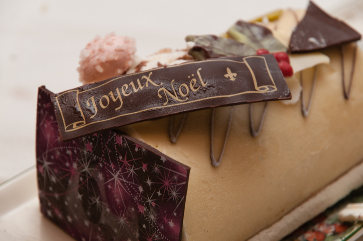 La Buche De Noel - A French Christmas Cake